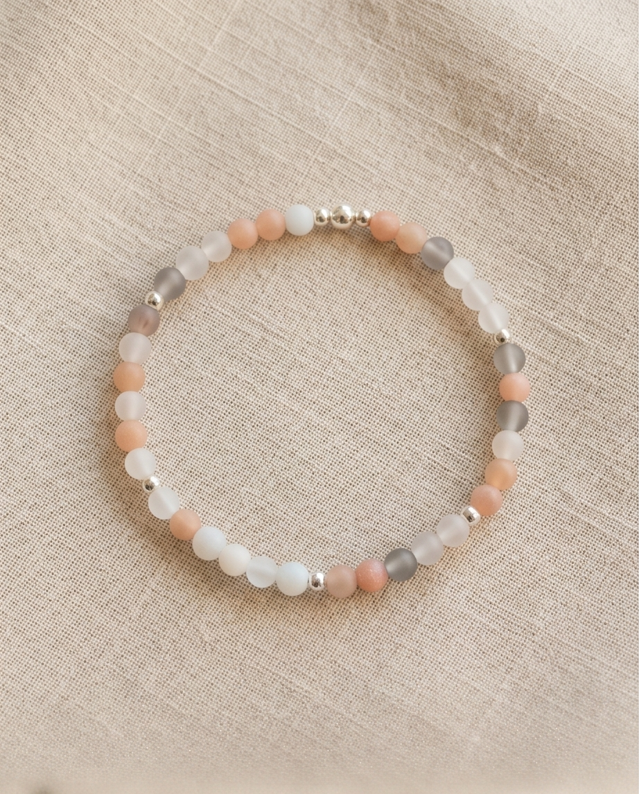 Grey Armband